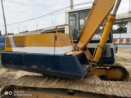 มี VDO ให้ชม.KOMATSU PC100-3 ราคา 300000