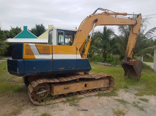 มี VDO ให้ชม.KOMATSU PC100-3 ราคา 300000