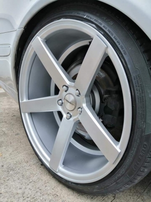 ล้อ Vossen CVT3 ขอบ20 สภาพสวย ราคาไม่แพง