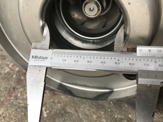 ขายปั๊มน้ำหอยโข่งหัวปั๊มสแตนเลส Ebara 3HP. 380V made in Italy ขนาดเข้า 2.5นิ้ว ออก 1.5นิ้ว สภาพสวยเดิมๆ หมุนนิ่ม พร้อมใช้งาน ราคา 7,500 บาท