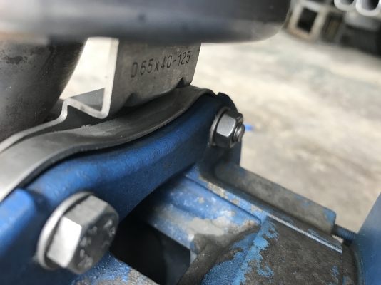 ขายปั๊มน้ำหอยโข่งหัวปั๊มสแตนเลส Ebara 3HP. 380V made in Italy ขนาดเข้า 2.5นิ้ว ออก 1.5นิ้ว สภาพสวยเดิมๆ หมุนนิ่ม พร้อมใช้งาน ราคา 7,500 บาท