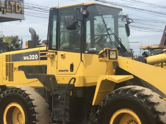 ขายรถตักล้อยาง KOMATSU WA320-6 ปี 2012 นำเข้าเองจากญี่ปุ่น สภาพสวยพร้อมใช้ มีVDOการทำงานครับ