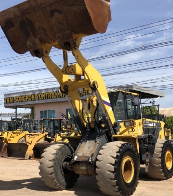 ขายรถตักล้อยาง KOMATSU WA480-6 นำเข้าเองจากญี่ปุ่น สภาพสวยพร้อมใช้ มีVDOการทำงานครับ