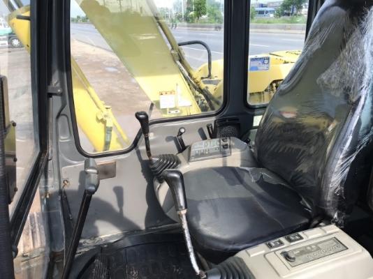 ขายรถขุด KOMATSU PC60-7 (3,XXX ชั่วโมง) นำเข้าเองจากญี่ปุ่น สภาพสวยพร้อมใช้ มีVDOการทำงานครับ