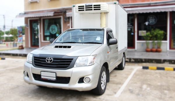 รถกระบะบรรทุกตู้เย็น TOYOTA VIGO 2,500CC. 120 แรงม้า ปีจดทะเบียน 2557