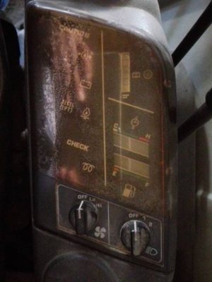 Komatsu PC40-7 รถขุดญี่ปุ่น สนใจโทร. 080-6565422 (หนิง)