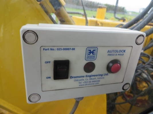 Komatsu PW160-7 รถขุดล้อยาง ยุโรป สั่งนำเข้าโทร. 080-6565422 (หนิง)