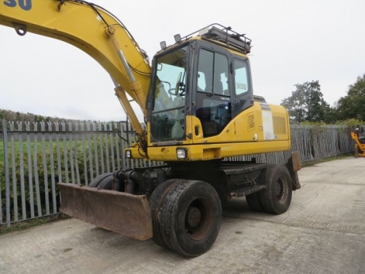 Komatsu PW160-7 รถขุดล้อยาง ยุโรป สั่งนำเข้าโทร. 080-6565422 (หนิง)