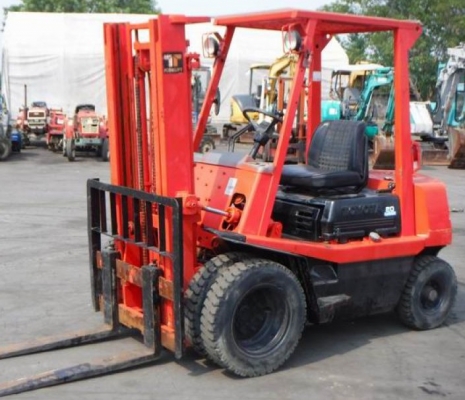 ขายรถโฟล์คลิฟ TOYOTA 4FG20 เก่าญี่ปุ่น พร้อมใช้งาน