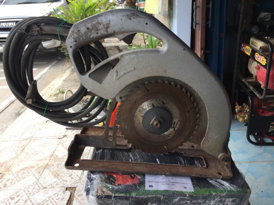 ขายเลื่อยวงเดือน 10&rdquo; makita มือสอง ครับ