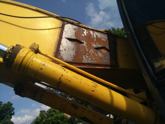 มี VDO ให้ชม.KOBELCO SK200-/// เอกสารอินวอย เก๋งเทา ซีเรียลสูง ราคา 295000