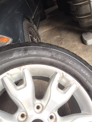 ล้ออ่ะไหล่ ยางบริสโตน265/60/18ปี2613 เนื้อยางนิ่มๆ โทร0879050181.ส่งได้ทั่วไทย ล้ออ่ะไหล่ ยางบริสโตน265/60/18ปี2613 เนื้อยางนิ่มๆ โทร0879050181.ส่งได้ทั่วไทย