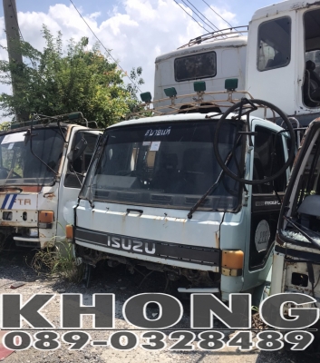 ขายด่วน หัวร้อกกี้ มี2หัว พื้นไม่ผุ ยกลง ตามสภาพ และหัว สิงไฮเทค 3หัว ขาย 100000 บาท