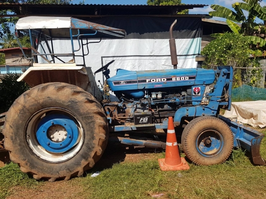 รถไถ FROD 6600  เครื่อง T6 เพลาเดียว พร้อมใช้งาน เครื่องดี ท้ายแน่น อุปกรณ์ 3 รายการ ดันหน้า ผานหก ผาน สาม เอกสารสัญญาซื้อขาย สนใจสอบถาม  093 0764943  K ตั้ม  ราคา 205000