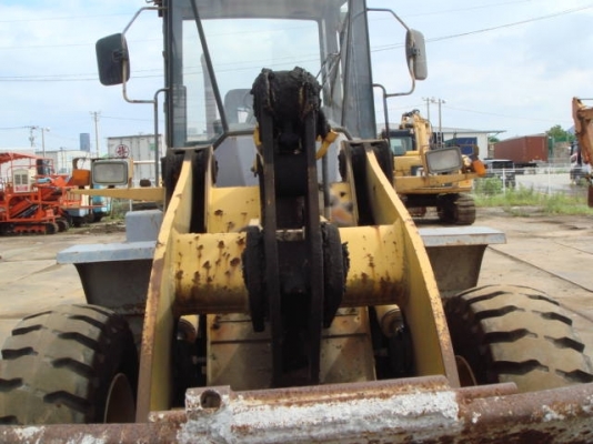 ขายรถตัก ยี่ห้อ TCM รุ่น E840 ขายรถตัก ยี่ห้อ TCM รุ่น E840