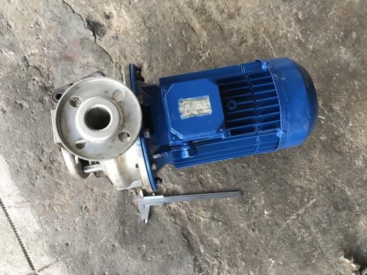 ขายปั๊มน้ำหอยโข่งหัวปั๊มสแตนเลส Ebara 10HP. 380V made in Italy ขนาดเข้า 2.5นิ้ว ออก 2นิ้ว ส่งไกล ได้น้ำเยอะ สภาพสวยเดิมๆ(ทำสีใหม่) หมุนนิ่ม พร้อมใช้งาน