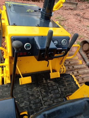 ขายจ้า..KOMATSU D2OPL-7. เก่านอกแท้ เดิมๆๆ เครื่องปั๊มแห้ง สวย พร้อมใช้ โทร 089-3818694 จ๊อย ขายจ้า..KOMATSU D2OPL-7. เก่านอกแท้ เดิมๆๆ เครื่องปั๊มแห้ง สวย พร้อมใช้ โทร 089-3818694 จ๊อย