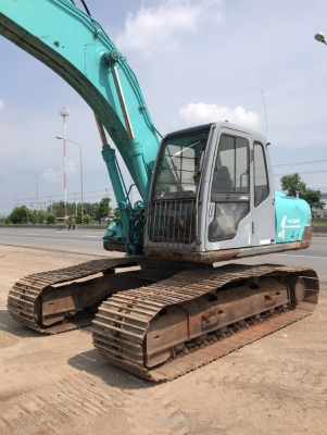 ขายรถขุด KOBELCO SK200 MARK 5 SUPER ลายหัวกระแทก นำเข้าเองจากญี่ปุ่น สภาพสวยพร้อมใช้ มีVDOการทำงานครับ