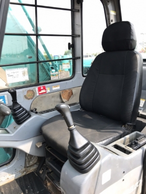 ขายรถขุด KOBELCO SK200 MARK 5 SUPER ลายหัวกระแทก นำเข้าเองจากญี่ปุ่น สภาพสวยพร้อมใช้ มีVDOการทำงานครับ