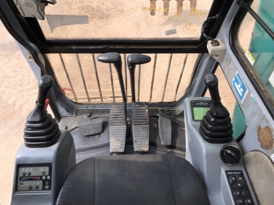 ขายรถขุด KOBELCO SK200 MARK 5 SUPER ลายหัวกระแทก นำเข้าเองจากญี่ปุ่น สภาพสวยพร้อมใช้ มีVDOการทำงานครับ