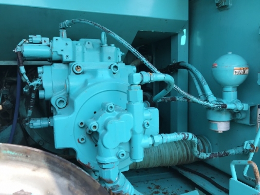 ขายรถขุด KOBELCO SK200 MARK 5 SUPER ลายหัวกระแทก นำเข้าเองจากญี่ปุ่น สภาพสวยพร้อมใช้ มีVDOการทำงานครับ