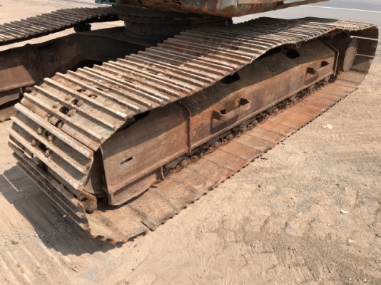 ขายรถขุด KOBELCO SK200 MARK 5 SUPER ลายหัวกระแทก นำเข้าเองจากญี่ปุ่น สภาพสวยพร้อมใช้ มีVDOการทำงานครับ