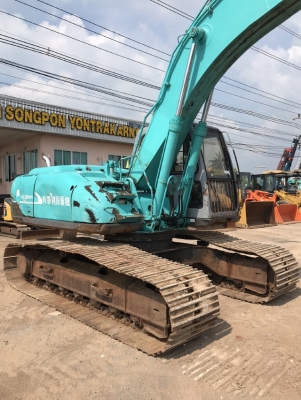 ขายรถขุด KOBELCO SK200 MARK 5 SUPER ลายหัวกระแทก นำเข้าเองจากญี่ปุ่น สภาพสวยพร้อมใช้ มีVDOการทำงานครับ
