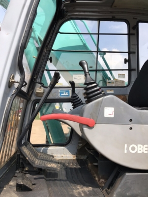 ขายรถขุด KOBELCO SK200 MARK 5 SUPER ลายหัวกระแทก นำเข้าเองจากญี่ปุ่น สภาพสวยพร้อมใช้ มีVDOการทำงานครับ