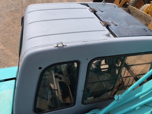 ขายรถขุด KOBELCO SK200 MARK 5 SUPER ลายหัวกระแทก นำเข้าเองจากญี่ปุ่น สภาพสวยพร้อมใช้ มีVDOการทำงานครับ