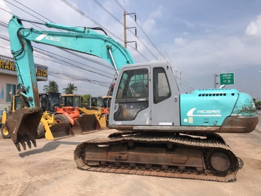 ขายรถขุด KOBELCO SK200 MARK 5 SUPER ลายหัวกระแทก นำเข้าเองจากญี่ปุ่น สภาพสวยพร้อมใช้ มีVDOการทำงานครับ