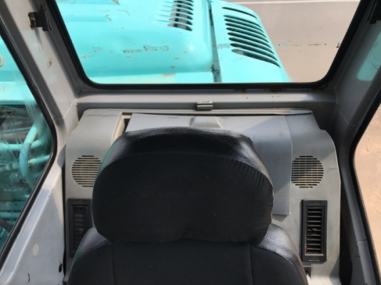 ขายรถขุด KOBELCO SK200 MARK 5 SUPER ลายหัวกระแทก นำเข้าเองจากญี่ปุ่น สภาพสวยพร้อมใช้ มีVDOการทำงานครับ