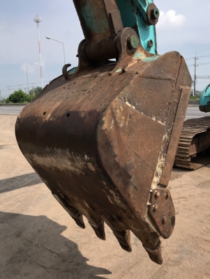 ขายรถขุด KOBELCO SK200 MARK 5 SUPER ลายหัวกระแทก นำเข้าเองจากญี่ปุ่น สภาพสวยพร้อมใช้ มีVDOการทำงานครับ