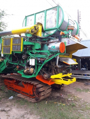 ต้องการขายรถเกี่ยวข้าวบางไทรการช่าง ต้องการขายรถเกี่ยวข้าวบางไทรการช่าง