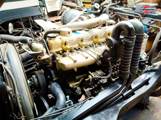 หัวเก๋ง FUSO 627 พร้อมเครื่อง 6D16 Turbo intercooler EURO2 มือสองญี่ปุ่น
