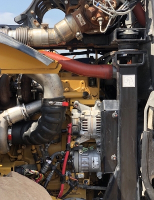 ขายรถตักล้อยาง CAT 962K ปี 2015 นำเข้าเองจากญี่ปุ่น สภาพสวยพร้อมใช้งาน มีVDOการทำงานครับ