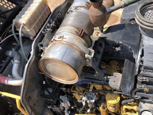 ขายรถตักล้อยาง CAT 962K ปี 2015 นำเข้าเองจากญี่ปุ่น สภาพสวยพร้อมใช้งาน มีVDOการทำงานครับ ขายรถตักล้อยาง CAT 962K ปี 2015 นำเข้าเองจากญี่ปุ่น สภาพสวยพร้อมใช้งาน มีVDOการทำงานครับ