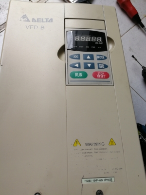 อินเวอร์เตอร์10แรง380เดลต้า