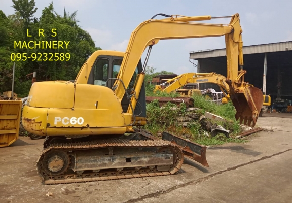 ขายรถแบ็คโฮ KOMATSU PC60-7