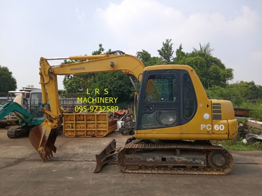 ขายรถแบ็คโฮ KOMATSU PC60-7