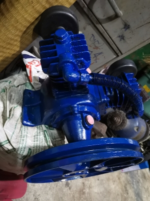 ขาย!! หัวปั้มลม.พูม่า.ขนาด1/2แรง2สูบ พร้อมใช้งาน