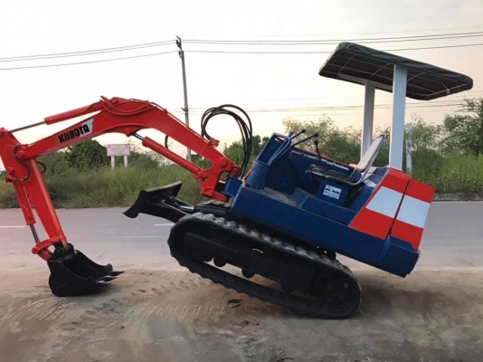 kubota kh026สภาพดีเก่าญี่ปุ่น มีใบอินวอยไม่เคยใช้ในไทย