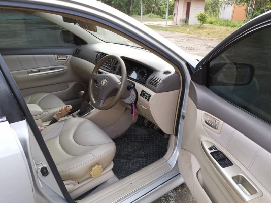 Toyota altis 1.6 mt ชุดแต่งรอบคัน​ สุดหล่อราคา 128,000 บาท ดาวน์ 3,000 บาท​ ผ่อนเดือนละ​ 2,xxx​ บาท 