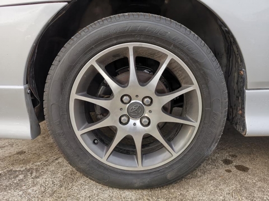 Toyota altis 1.6 mt ชุดแต่งรอบคัน​ สุดหล่อราคา 128,000 บาท ดาวน์ 3,000 บาท​ ผ่อนเดือนละ​ 2,xxx​ บาท 