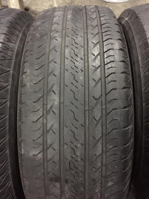 ยางBs.255/70/15ปี15 ดอกยางตามรูป ไม่ป่ะไม่บวม โทร0879050181.ส่งได้ครับ