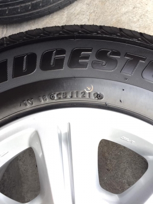 ขายยางบริสโตน.215/70/15ปี19 ถอดป้ายแดง โทร0879050181.ส่งได้ครับ ขายยางบริสโตน.215/70/15ปี19 ถอดป้ายแดง โทร0879050181.ส่งได้ครับ