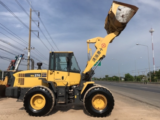 ขายรถตักล้อยาง KOMATSU WA270-6 แขนยาวพิเศษ นำเข้าเองจากญี่ปุ่น สภาพสวยพร้อมใช้งาน มีVDOการทำงานครับ