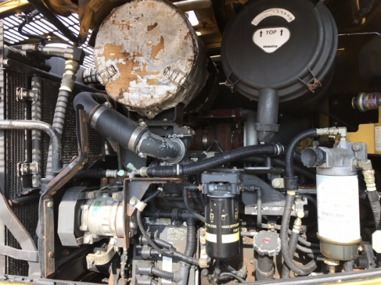 ขายรถตักล้อยาง KOMATSU WA270-6 แขนยาวพิเศษ นำเข้าเองจากญี่ปุ่น สภาพสวยพร้อมใช้งาน มีVDOการทำงานครับ