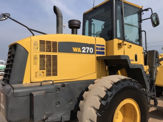 ขายรถตักล้อยาง KOMATSU WA270-6 แขนยาวพิเศษ นำเข้าเองจากญี่ปุ่น สภาพสวยพร้อมใช้งาน มีVDOการทำงานครับ