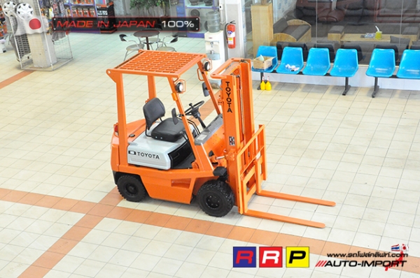 ขายรถโฟล์คลิฟท์มือสอง TOYOTA รุ่น 4FGL15-46396 นำเข้าจากประเทศญี่ปุ่น 100\% ไม่เคยใช้งานในไทย