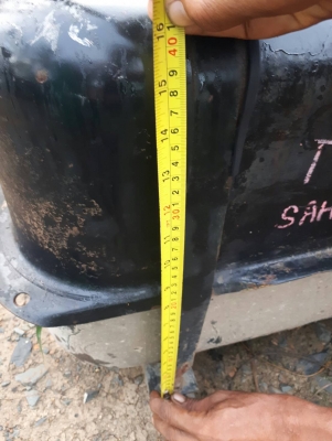 ขายถูกๆครับ ถังน้ำมัน สำหรับรถบรทุก ขนาด 200 ลิตร เก่านอก 53X94X40 cm ขายถูกๆครับ ถังน้ำมัน สำหรับรถบรทุก ขนาด 200 ลิตร เก่านอก 53X94X40 cm